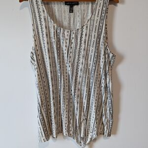 Love & Legend Black & White Abstract Cami with Tie Knot